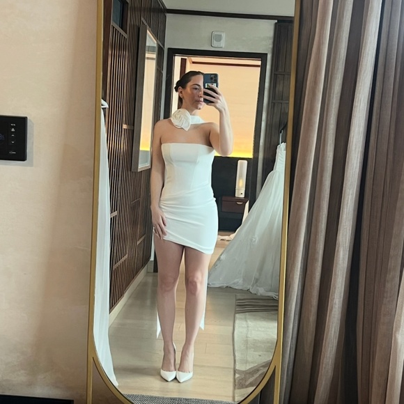 Kyha Studios Orleans Mini Dress - Picture 1 of 4